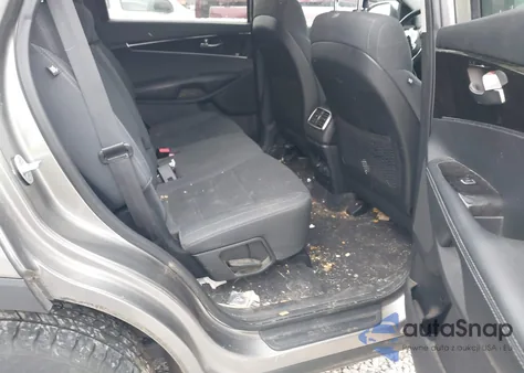 2017 Kia Sorento 2.4L Lx z USA, uszkodzony, nr VIN 5XYPGDA30HG200036